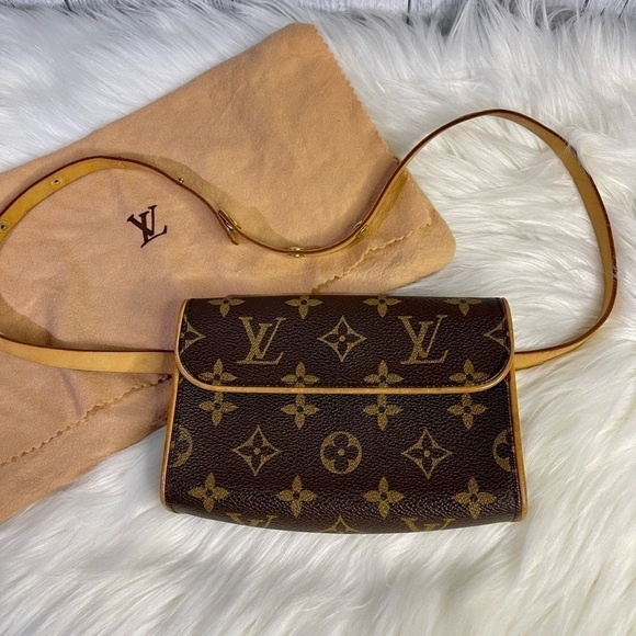 LOUIS VUITTON florentine waist/ shoulder bag in monogram - Picture 1 of 16
